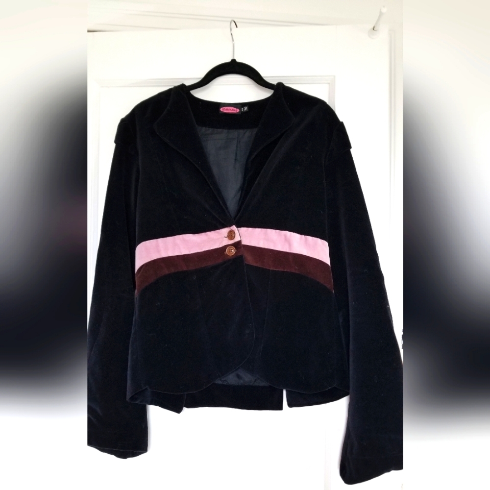 Black velvet boutique blazer